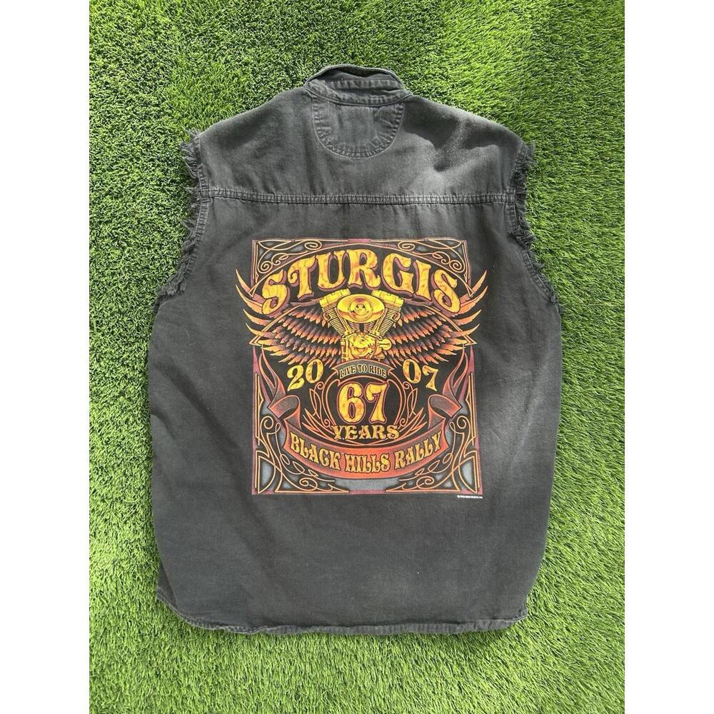 Sturgis 2007 Cut Off Sleeve Button Up. Sick Back Hit Graphic. Size XL. Black